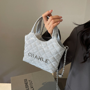 silver Bag Women's Summer 2024 New Fashion Shoulder Crossbody Bag High-end Women's Portable Rhombic Chain Bag