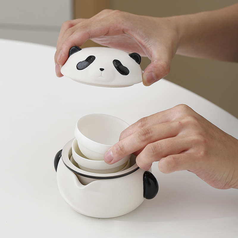 Hand-painted Internet celebrity Panda Kung Fu tea travel tea set gift set teapot to send customer gift box business souvenir