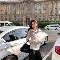 修身卫衣外套女款收腰开衫秋季2025连帽新款穿搭上衣运动女装短款