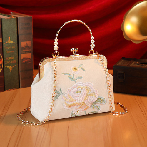 Evening banquet floral embroidery qipao bag hot-selling luxurious chain small handbag evening dress bag for women