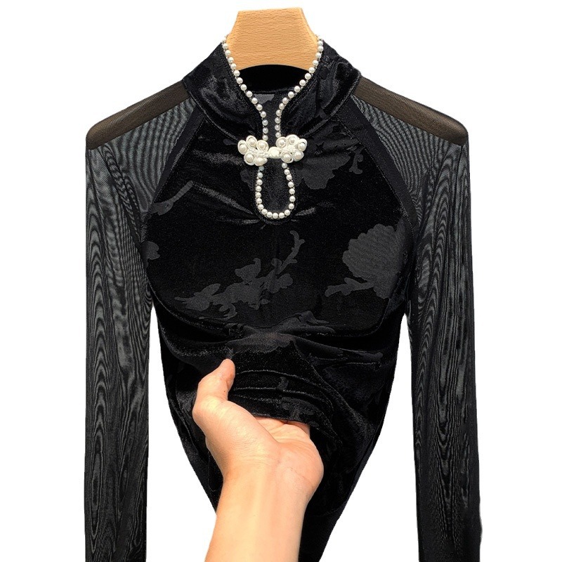 2023 nuevas mujeres perla hebilla de manga larga Camiseta interior de terciopelo nuevo estilo chino camisa de fondo de malla para mujer image 5