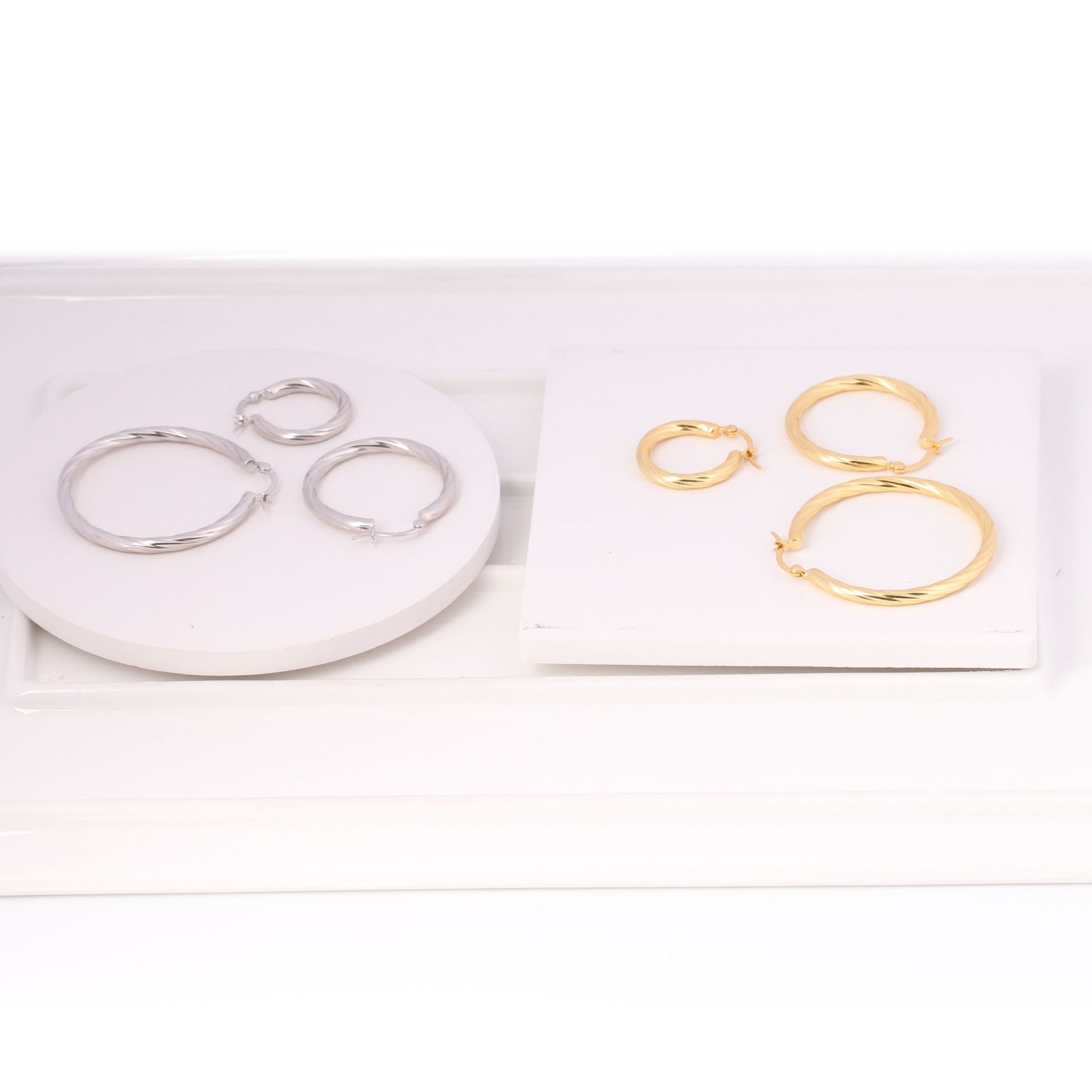 925 Sterling Silver Material Waves Pattern Women'S Gender 1 Pair 925 Sterling Silver Waves Earrings