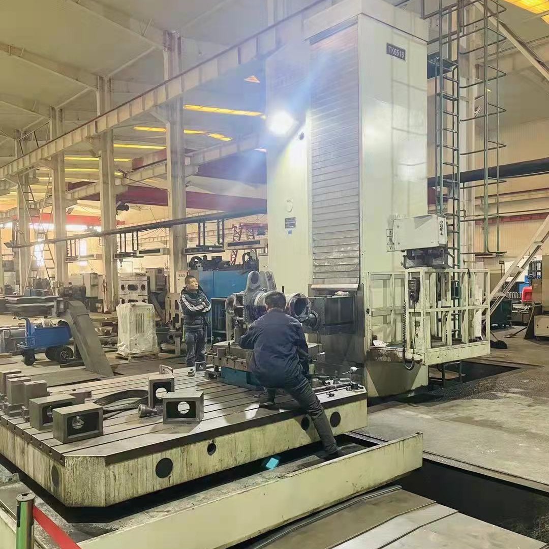 出售：龙门刨1.25x4米济南8成，数控刨台镗铣TK6516，昆明机床