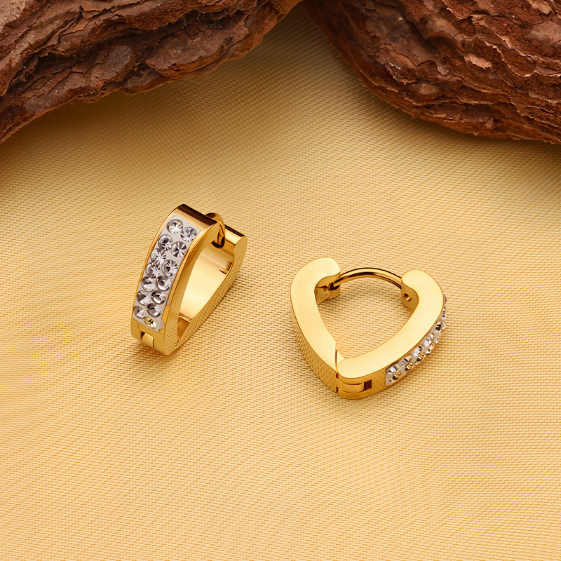 Cross-border fashion stainless steel double-row diamond ear bone buckle European and American fashion women's creative love earrings earrings wholesale