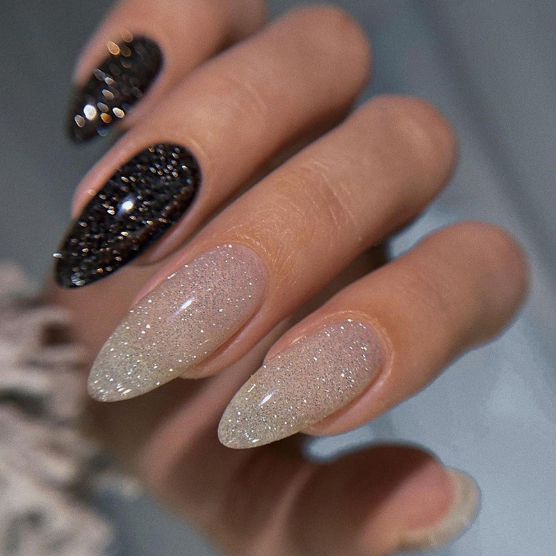 Almond armor sweet cool flash nail art European and American fashion ins Wind fake nails finished nail tablets wholesale 24 pieces Almond armor sweet cool flash nail art European and American fashion ins Wind fake nails finished nail tablets wholesale 24 pieces