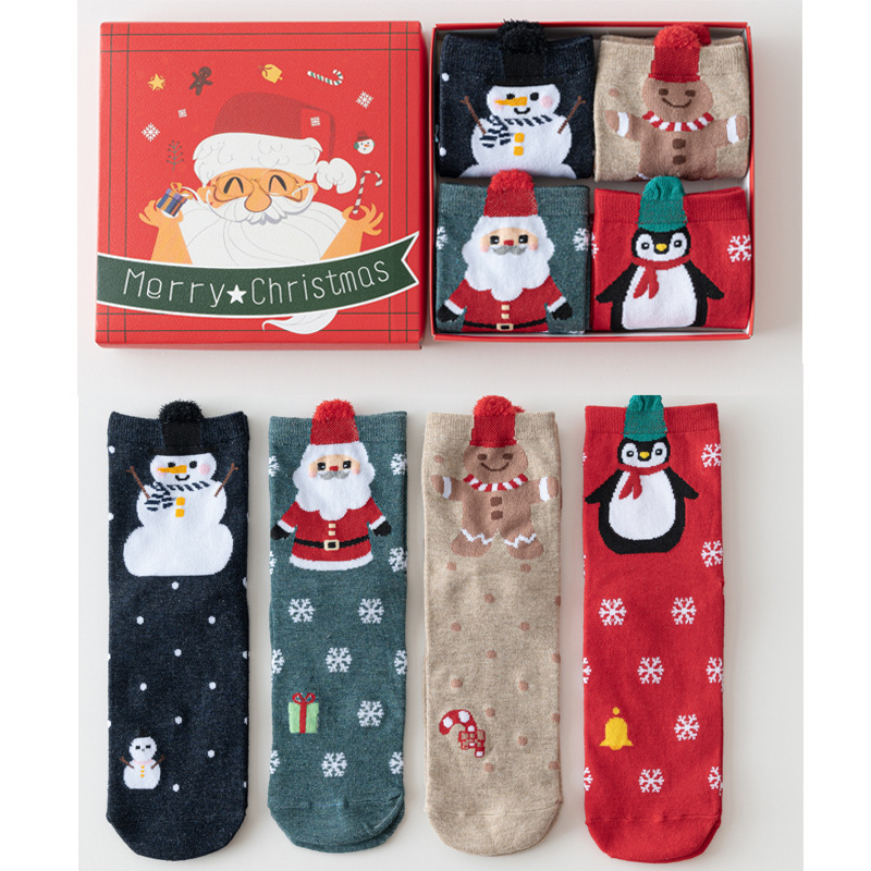 Medias de Navidad transfronterizas caja de regalo otoño y invierno nuevos productos de dibujos animados estereoscópicos lindos calcetines de mediana de mujer mediana medias rojas de Navidad al por mayor