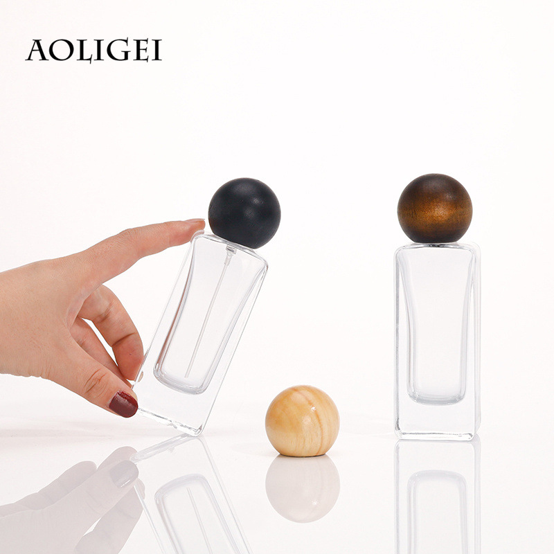 批发玻璃香水瓶香水瓶30ml50ml100ml四方喷雾卡口爽肤水分装现货