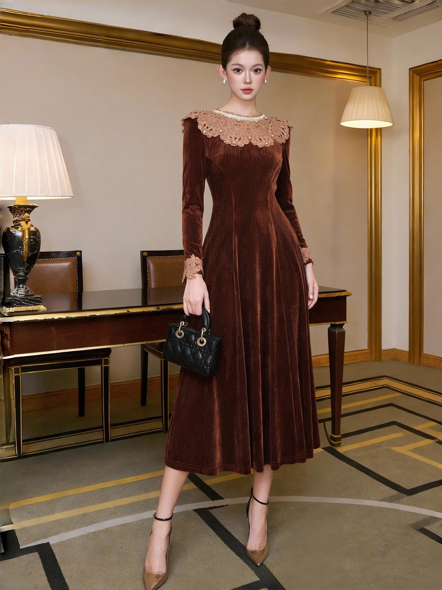 Váy nhung maxi nữ cổ tròn đính ngọc thắt eo dáng dài — màu nâu