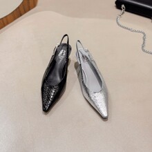 �W��վEŮЬ26���ĕr��ܛ������ƤС���^�\�ں�ռ��и߸��Λ�Ь