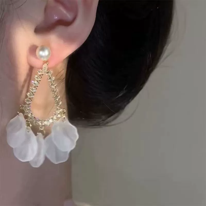 Длинные серьги, серебряная игла, легкий роскошный стиль, высококачественный стиль, коллекция 2023 года.