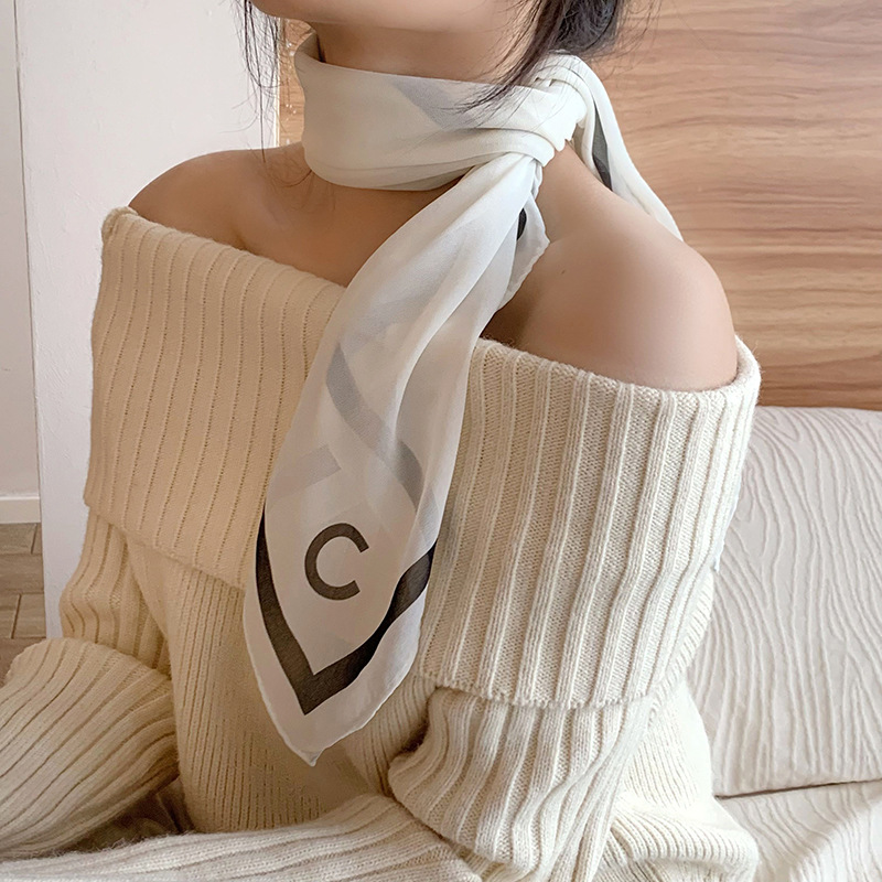 Bufanda de seda para mujer, bufanda cuadrada, sensación de alta calidad, bufanda de seda de imitación de primavera y verano, bufanda de moda, todo fósforo, diadema, cinturón decorativo