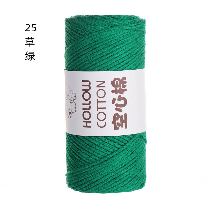 25 Christmas green