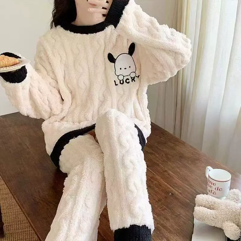 冬季剪花绒加厚睡衣女长袖爆款保暖加厚加绒睡衣加绒家居服女套装