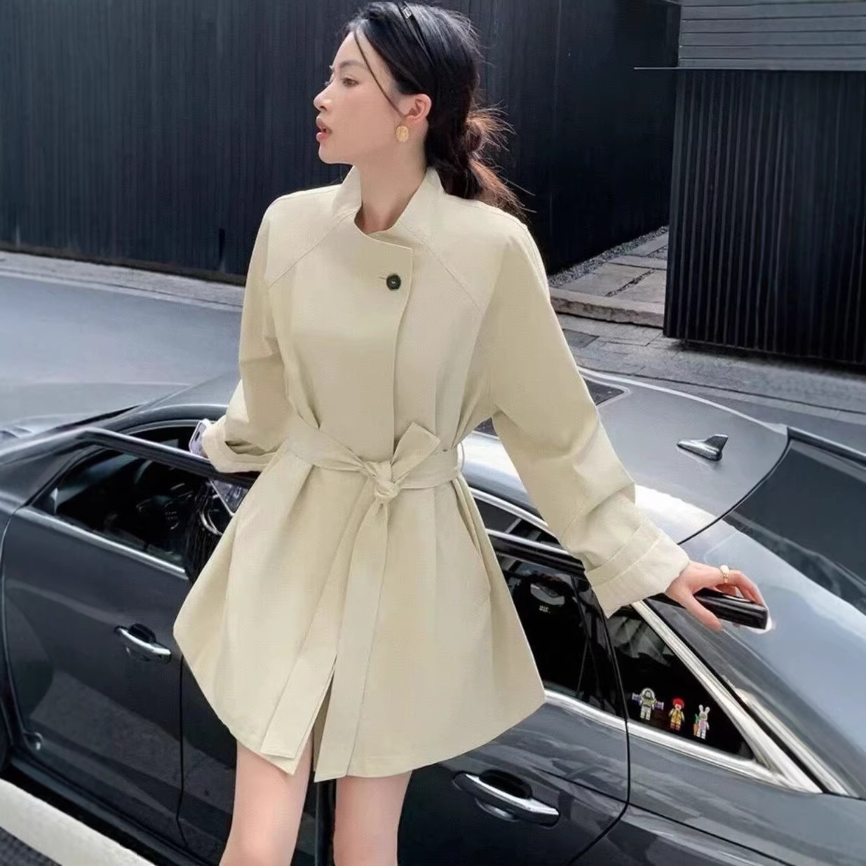 韩系英伦风米白色风衣外套女2026春季新款特大码胖mm气质开衫上衣