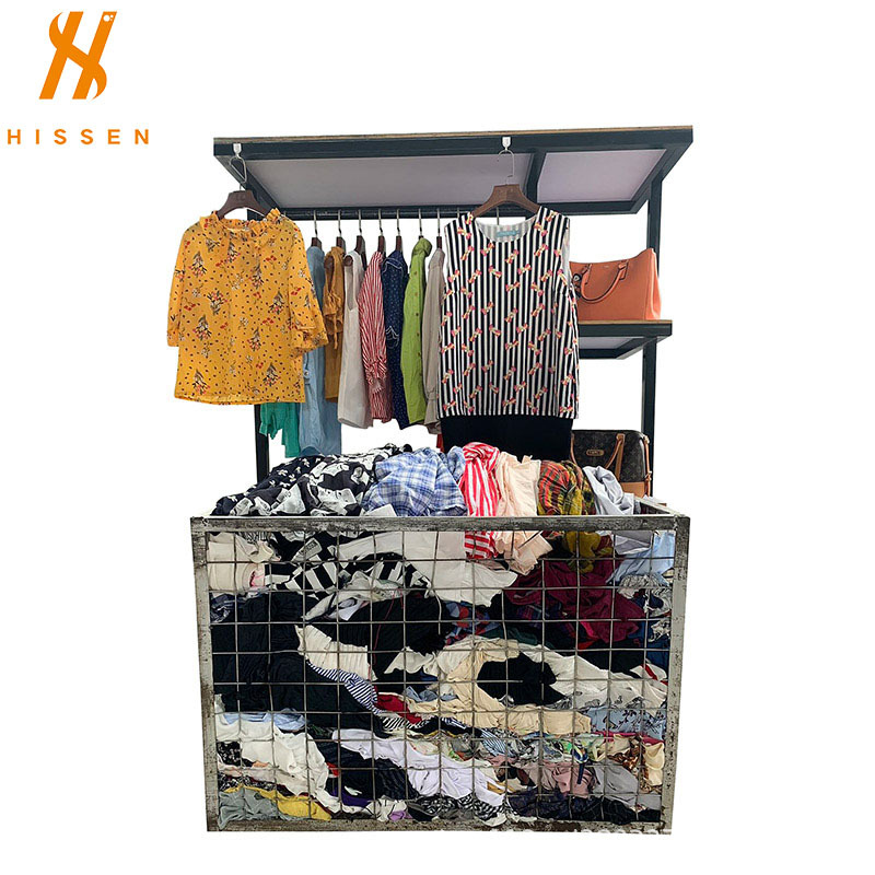外贸旧衣批发二手衣服used silk clothes T-shirts出口贝宁尼日尔