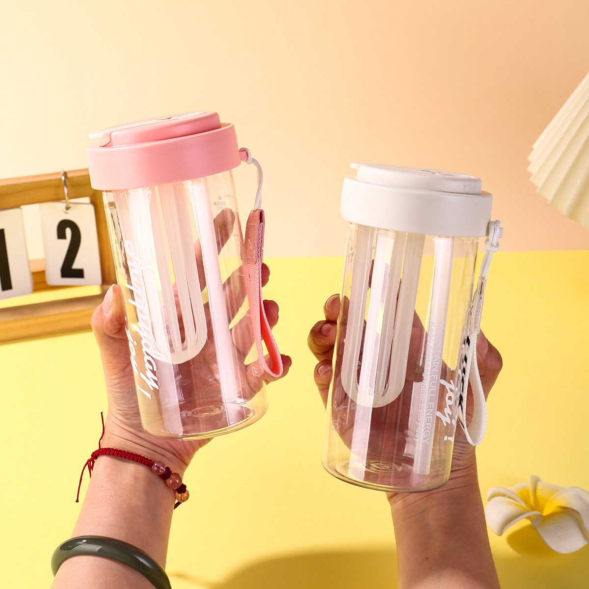 Simple And Stylish Tritan Plastic Large-Capacity Summer Student Top Quality Cup, High-Temperature Resistant Straw Water Cup_voghion.com