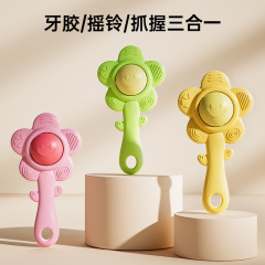 赤ちゃんの歯ぎしりのおもちゃのカエルの砂のハンマーは早く教えて握って練習します。