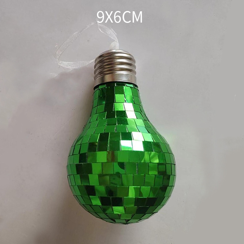 Adornos reflectantes de espejo de cristal de diamante navideño personalizado, embrión de espuma, diseño de escena LED verde, colgante luminoso