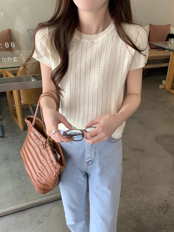批发正肩镂空气质针织衫休闲女春夏设计感短款短袖天丝圆领打底衫|undefined