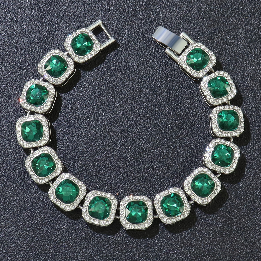 Hip-Hop Vierkante Volledige Diamant Groene Rots Candy Ketting Coole Streetdance Motorfiets Stijl Sleutelbeen Halsketting_voghion.com