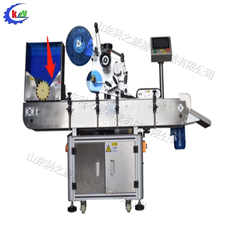 细小瓶身玻璃瓶贴膜机 全自动卧式圆瓶贴标机 圆瓶罐子贴标设备