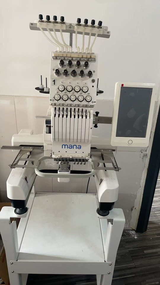 单头高速电脑绣花机 玛娜九针电脑刺绣机 服装工作室打样好帮手