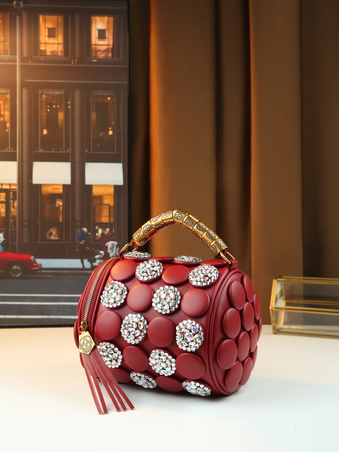 Damen Handtasche Im Retro Stil Mit Punkten Und Strassbesatz_voghion.com