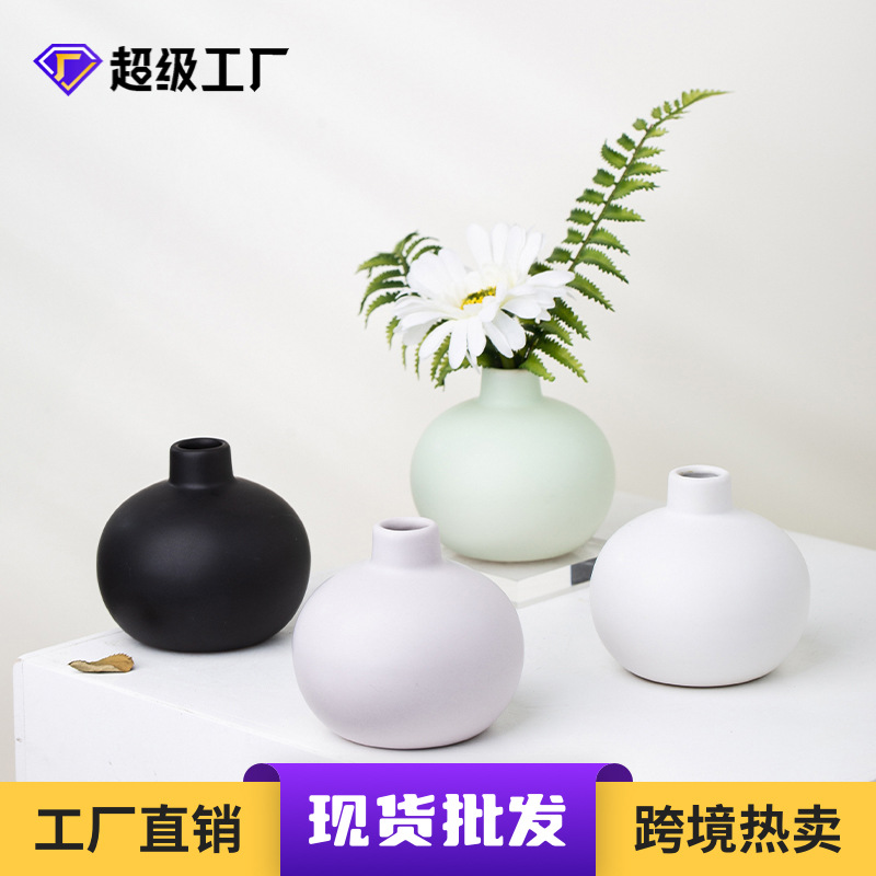 Nórdico ins estilo de cerámica de escritorio azul claro pequeña bola florero flor seca decoración de la sala de estar mesa de comedor decoración de la flor