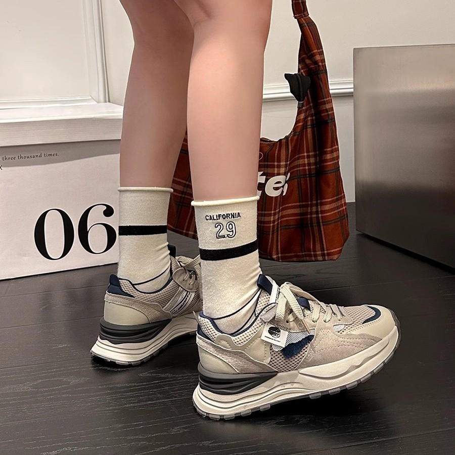 [Chaobunan] zapatos de base gruesa y alta para mujeres zapatos deportivos casuales retro primavera zapatos waffle gump estudiantes amor