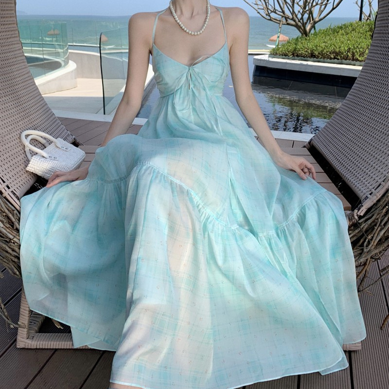 Mint Green Seaside Vacation Beach Plaid Dress Women's New Summer Halter Neck Fairy Elegant Long Skirt Mint Green Seaside Vacation Beach Plaid Dress Women's New Summer Halter Neck Fairy Elegant Long Skirt