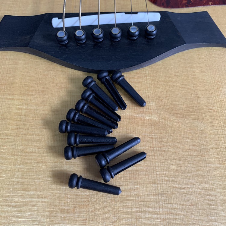 ��ҥ��������׶����˨��ľ�Ҷ�ѹ������Ƕ�����鱴ͭȦ