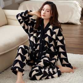 睡衣女士秋冬季珊瑚绒和服领加绒加厚保暖法兰绒可外穿家居服套装