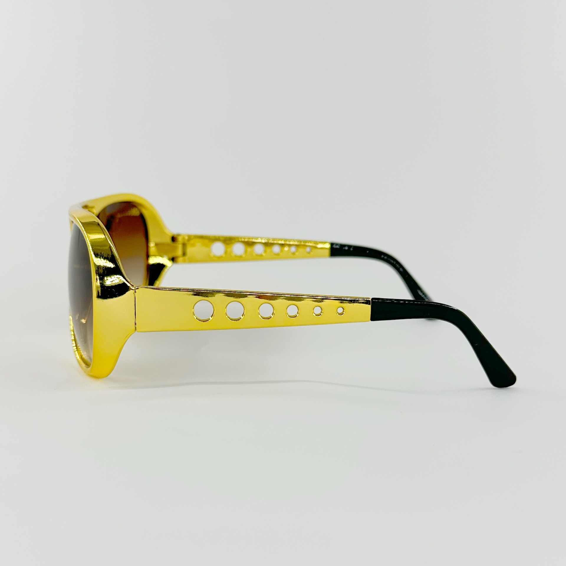 골드 프레임 블랙 다리