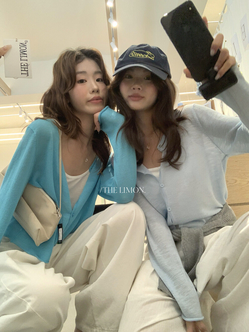 Áo khoác cardigan nữ cổ tròn chất liệu tre đũi chống nắng mỏng nhẹ — Đỏ thẫm, Xám cacbon, trắng ngà, xanh nhạt chi tiết 21