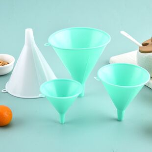 Manufacturer Wholesale Multifunctional Plastic Funnel Three-Piece Set Oil Pot Wine Pot Sub-Packaging Funnel Kitchen Household Oil Pouring Funnel