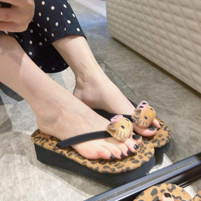 Xiaoxiao's Handmade " 5cm " Hellokitty Leopard Print Women's Summer Sandals Thick-Soled Flip-Flops High Heels Xiaoxiao's Handmade " 5cm " Hellokitty Leopard Print Women's Summer Sandals Thick-Soled Flip-Flops High Heels