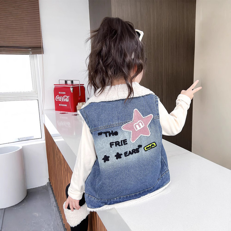 Children's Fleece-Lined Vest Autumn and Winter 2026 New Style Girls' Denim Thickened Warm Vest Baby Winter Vest Jacket