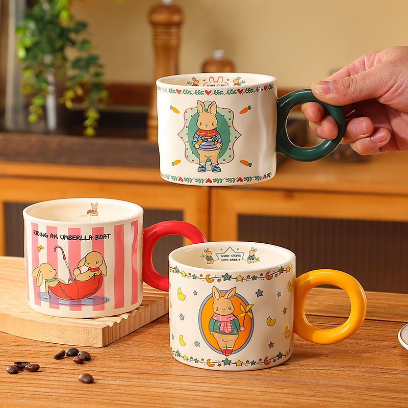 Creative personalized mug ceramic gift water cup high-looking girl cute cartoon cup office coffee water Cup