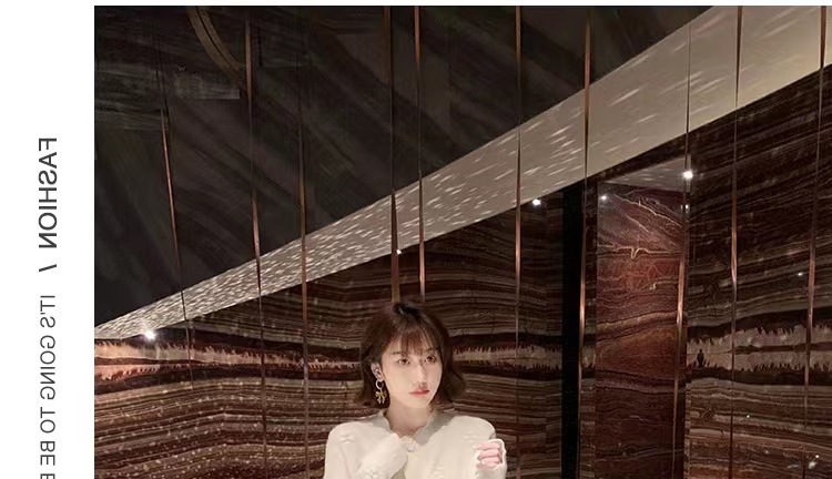 A new Japanese school-style, stylish and youthful knitted cardigan with a three-dimensional beaded floral sweater coat for women in the autumn of 2022 pic 40