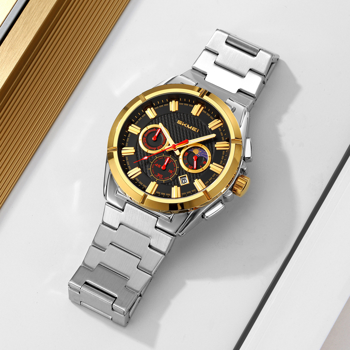 Momento de los Estados Unidos transfronterizos hombres cronógrafo multifuncional calendario de estrellas impermeable cuarzo reloj de hombre reloj deportivo de correa de acero