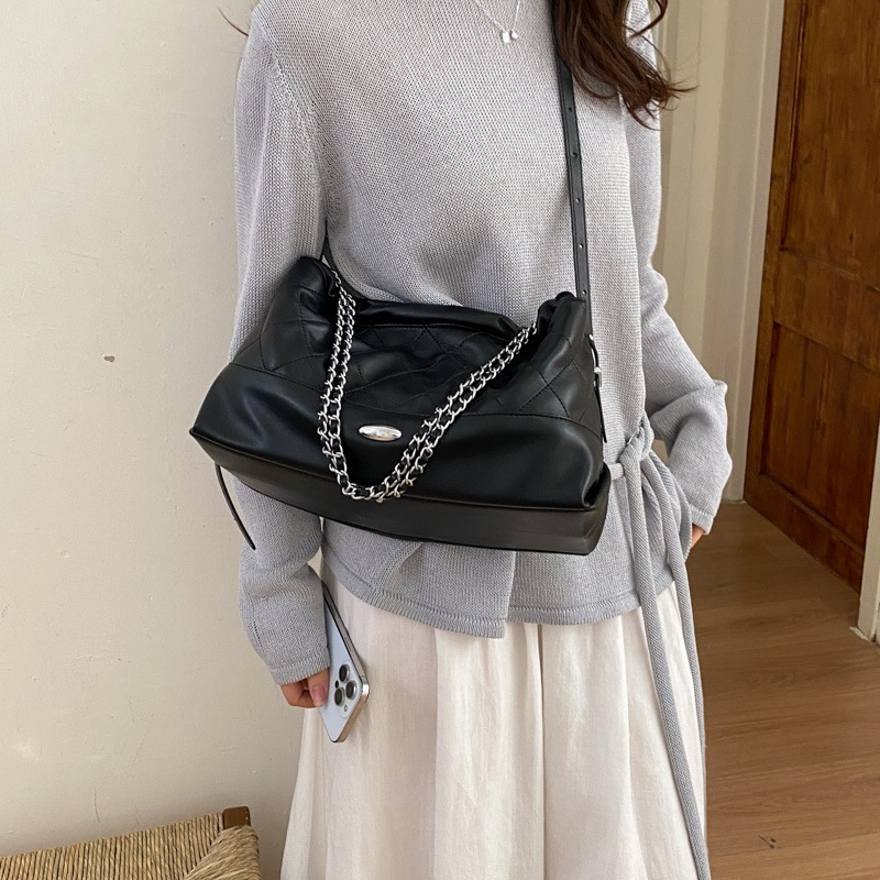 Bolso de diamante para mujeres 2026 nueva primavera y verano sensación de lujo ligero bolso de hombro de nicho diario de gran capacidad bolso de cubo de transporte