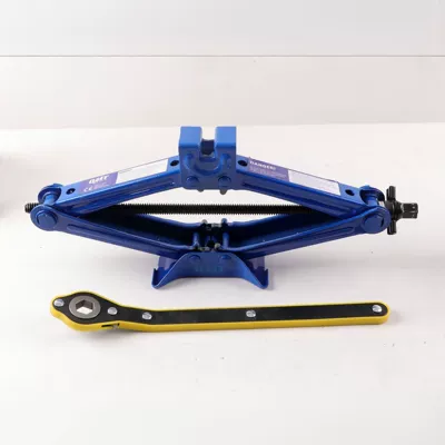 0kg Ton Labor-Saving Wrench for Small Cars, 0kg Ton Scissor-Type, Reinforced and Thickened Version, 0kg Ton Car Tire Changing Tool (Car jack)