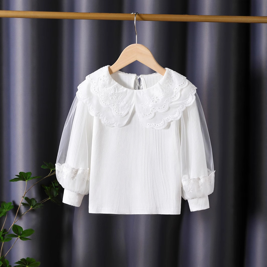 High-end girls' spring and autumn long-sleeved pure cotton T-shirt with lantern mesh sleeves, suitable for wearing as an outer layer or base layer. 6