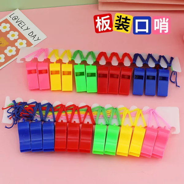 Plate plastic whistle children's toys color cheer refueling referee whistle fans factory direct wholesale 1 yuan