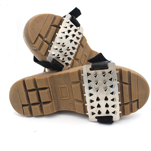 Outdoor ice claws simple snow anti-slip shoe covers, snow claws for adults, children and elderly, half-length ice grips for muddy ground