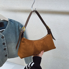 ĥɰ�|��С��Ҹ�°�Ů���Q�¿�r�г���μ��ͨ�ں��s����б���