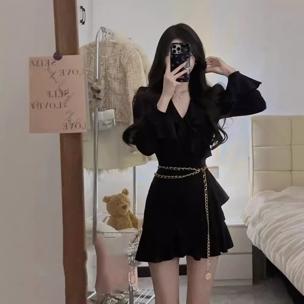 性感黑色荷叶边领显瘦连衣裙春秋修身气质内搭打底小黑短裙