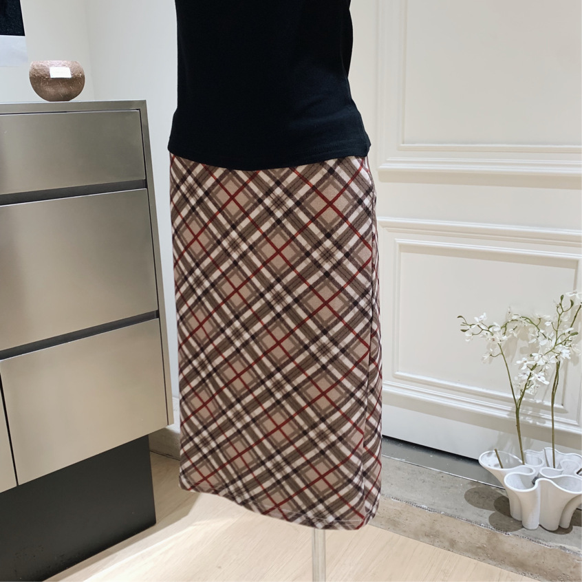 패셔너블한 지적인 미우 스타일 여름 복고 체크무늬 힙 커버 디자인 A라인 스커트