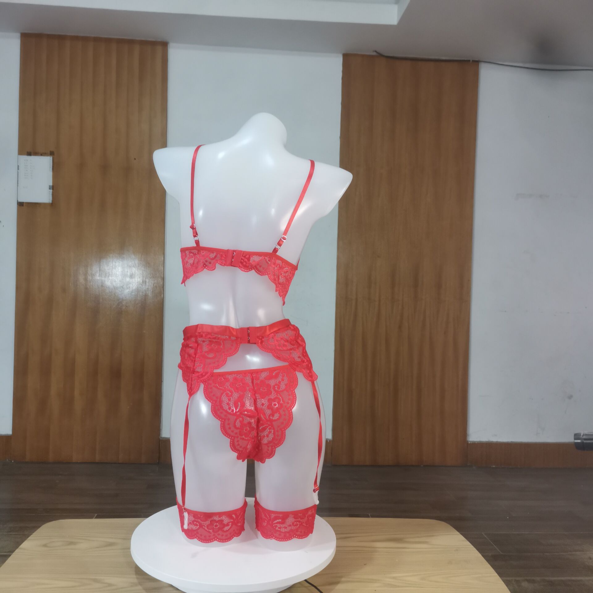 外贸欧美新款情趣内衣亚马逊性感透明蕾丝多色分体诱惑套装批发