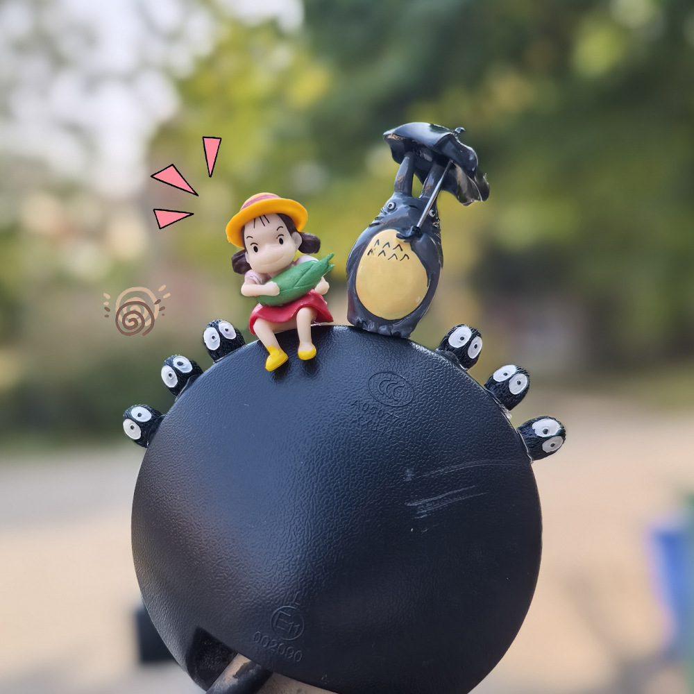 Decoración de automóviles eléctricos, adornos de automóviles de baterías, pantalla encantadora de la consola central de la motocicleta, muñeca de la niña